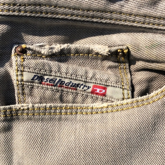 Diesel button fly Jeans 32x30” - Picture 2 of 14